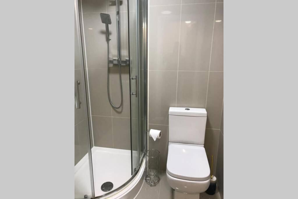 Marie'S Serviced Apartments- 2 Bedroom City Stay 贝德福德 外观 照片