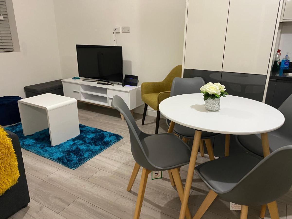 Marie'S Serviced Apartments- 2 Bedroom City Stay 贝德福德 外观 照片
